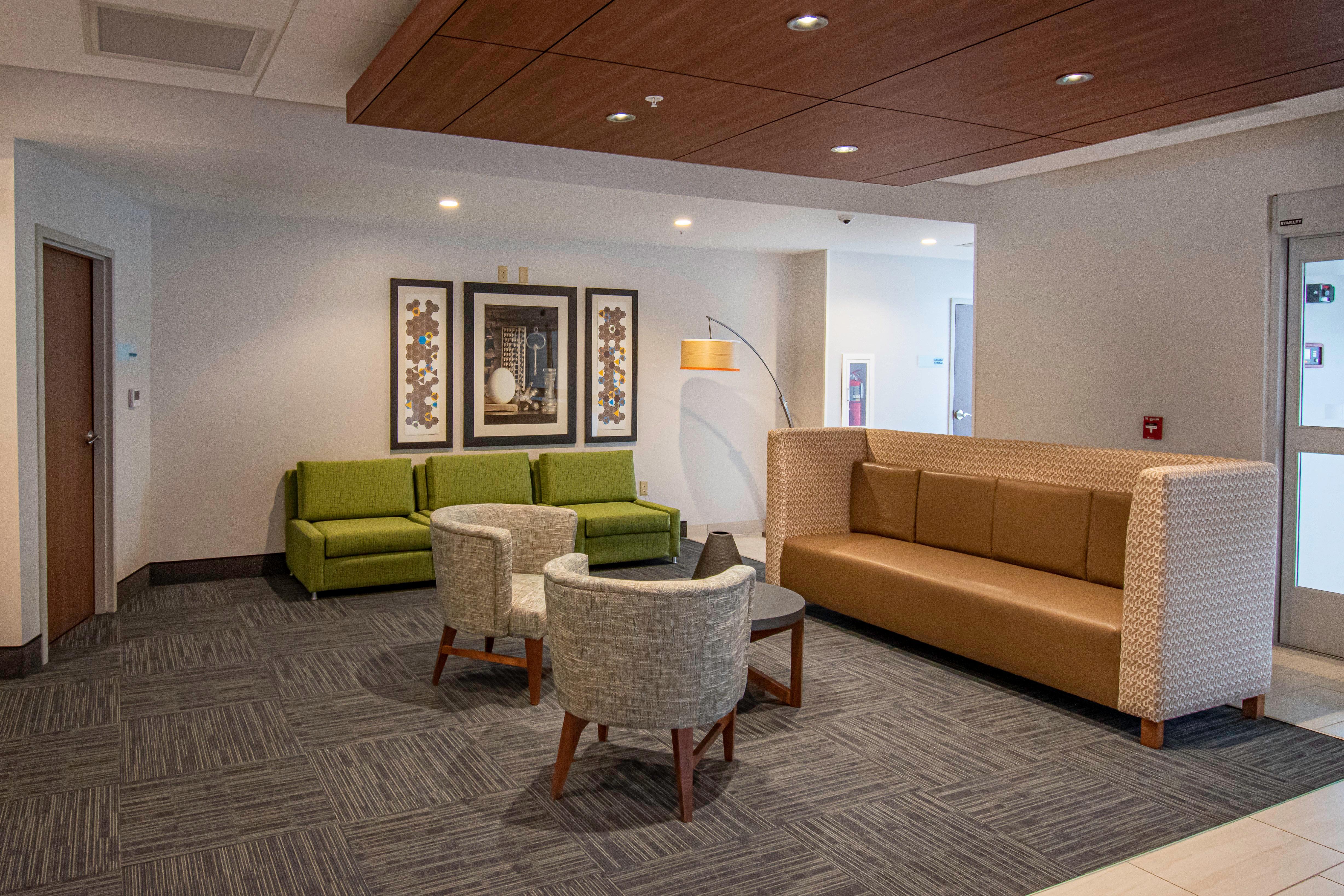 Holiday Inn Express & Suites Tonawanda - Buffalo Area, An Ihg Hotel מראה חיצוני תמונה